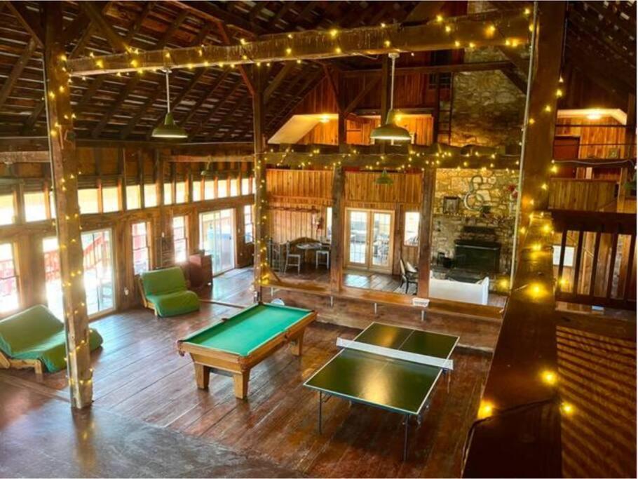 The Barn At Evermore: Riverfront Retreat W/Hot Tub Лурей Екстер'єр фото